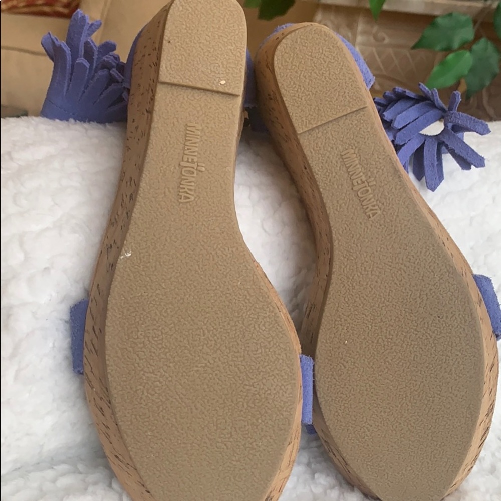 MINNETONKA SANDALS SIZE 9 - Picture 6 of 10
